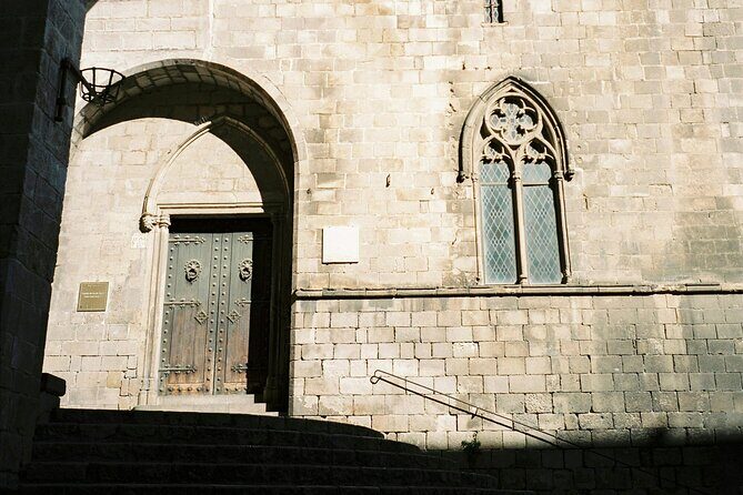 Barcelona Walking Tour of Gothic and Born District - Authentic Insights from Reviewers