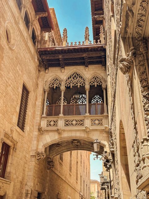 Barcelona's Old Quarter Hidden Corners with Food & Wine - FAQs