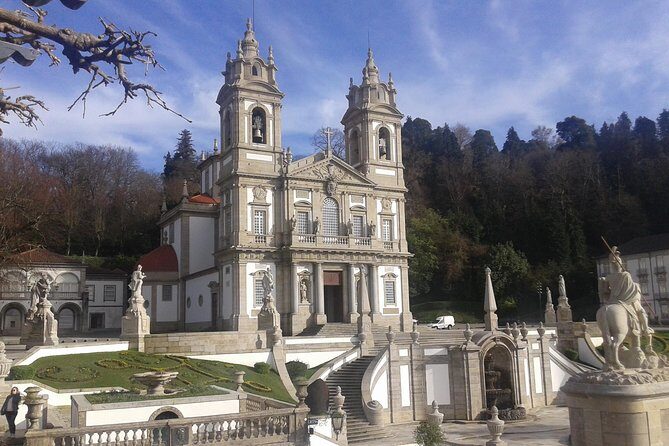 Barcelos, Braga & Guimarães Tour - Discover the Charm of Northern Portugal: Barcelos, Braga & Guimarães Tour
