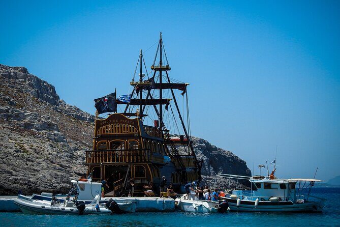 Barco De Pirata Cruise at 3 Islands in Greece - Practical Details and Considerations