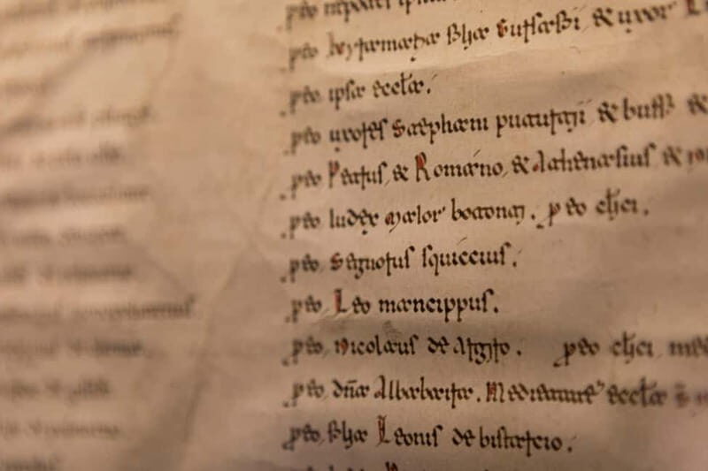 Bari: Basilica of Saint Nicholas, Museum, Focaccia Tasting - Ending the Tour: The Caffè dell’ Accademia