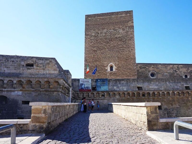 Bari: Norman-Swabian Castle Guided Tour - Exploring the Norman-Swabian Castle of Bari