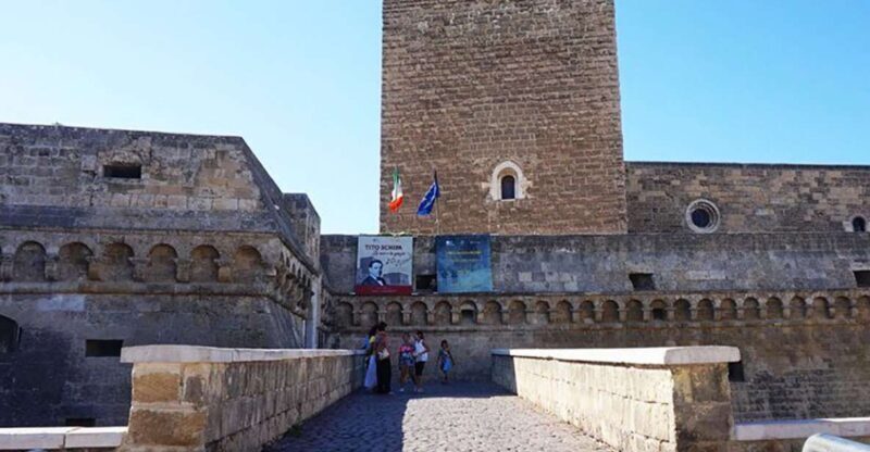 Bari: Norman-Swabian Castle Guided Tour - The Starting Point and Meeting Details
