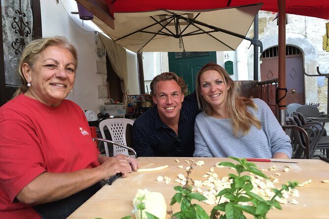 Bari Walking Tour with Pasta Experience - The Experience: What to Expect