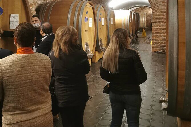 Barolo&Barbaresco wine tour with a local winemaker from Alba - FAQs