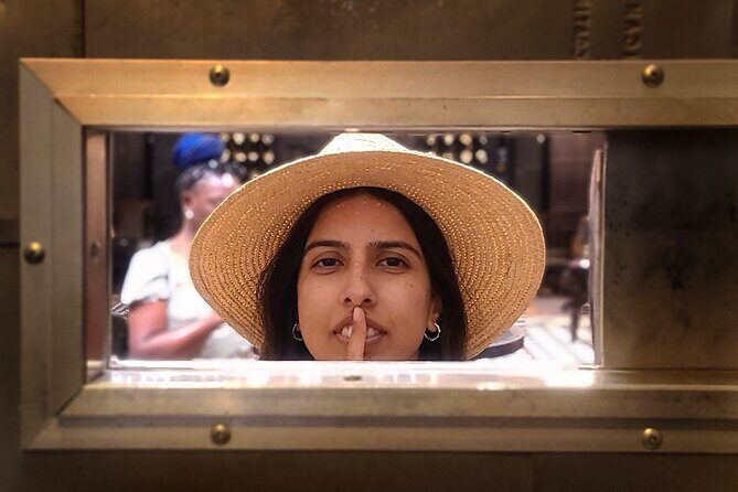 Bars Unknown: The Original Las Vegas Strip Bar Crawl - What Makes This Tour Stand Out?