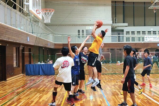 Basketball in Osaka with Local Players! - An Authentic Local Experience