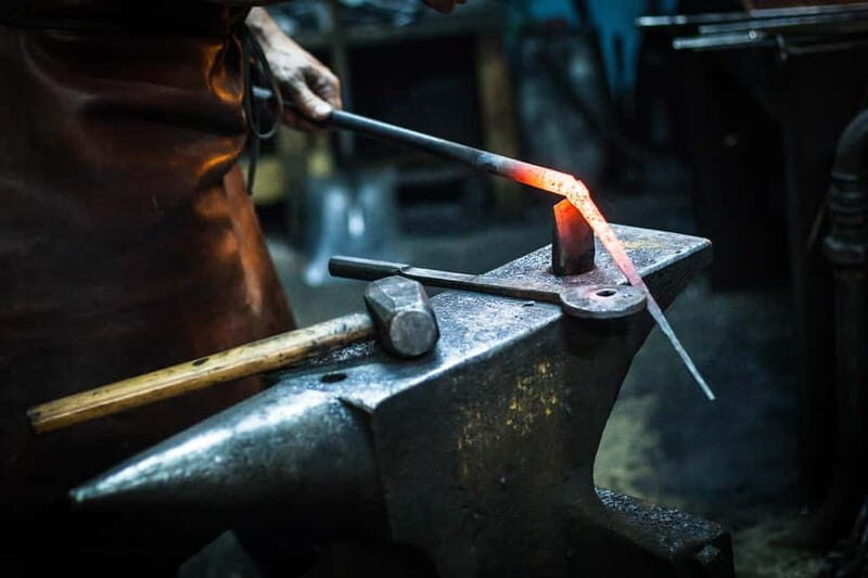 Basque Whaleboat and Traditional Basque Cider House - Key Points