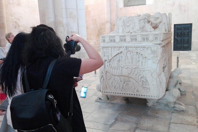 Batalha, Alcobaça, Nazaré and Óbidos - Private guided tour - Frequently Asked Questions