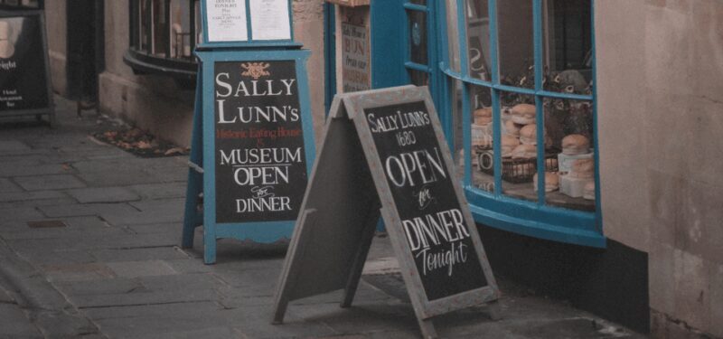 Bath : 2 Hour Historic Walking Tour With An App - Exploring Bath Through an App: What to Expect