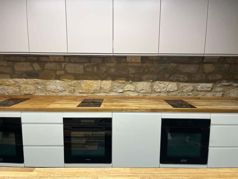 Bath: Make and bake a batch of French macarons - FAQ