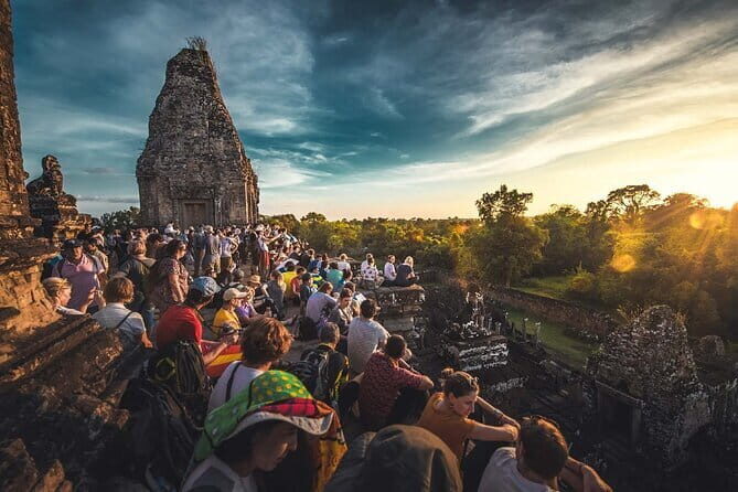 Battambang Private Tour from Siem Reap - Local Food and Refreshments