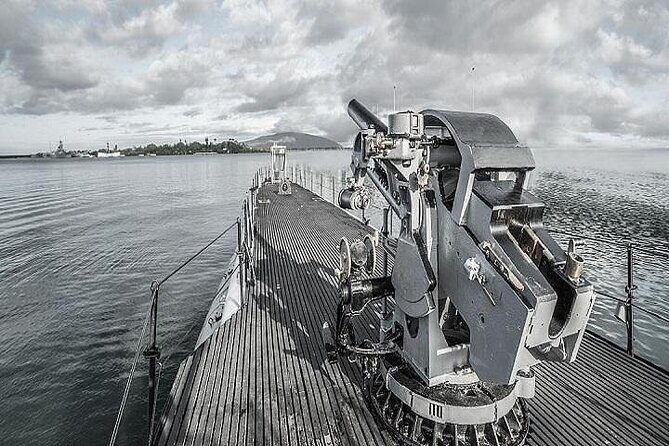 Battleships of WWII at Pearl Harbor from Waikiki - Considerations