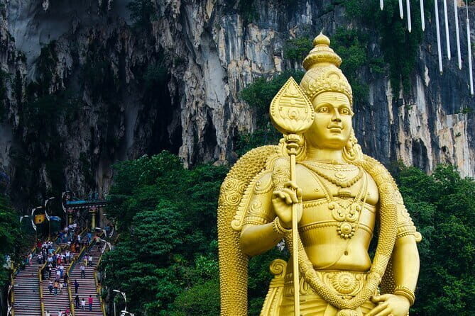Batu Caves and Suburbs Private Tour - The Batik Factory: Authentic Malaysian Textiles
