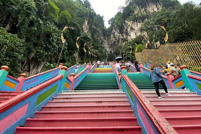 Batu Caves and Watching Fireflies in Kuala Selangor - Practical Considerations