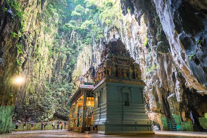 Batu Caves Tour from Kuala Lumpur - Who Should Consider This Tour?