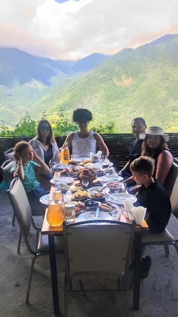 Batumi: Mountain Adjara Tour & Traditional Georgian Feast - Key Points