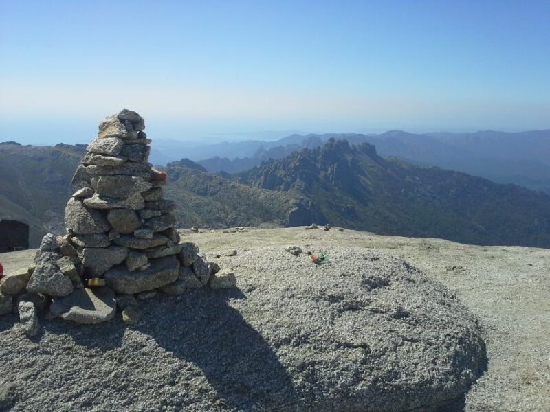BAVELLA/HIGH ROCKS Among the corsican dolomites - Key Points