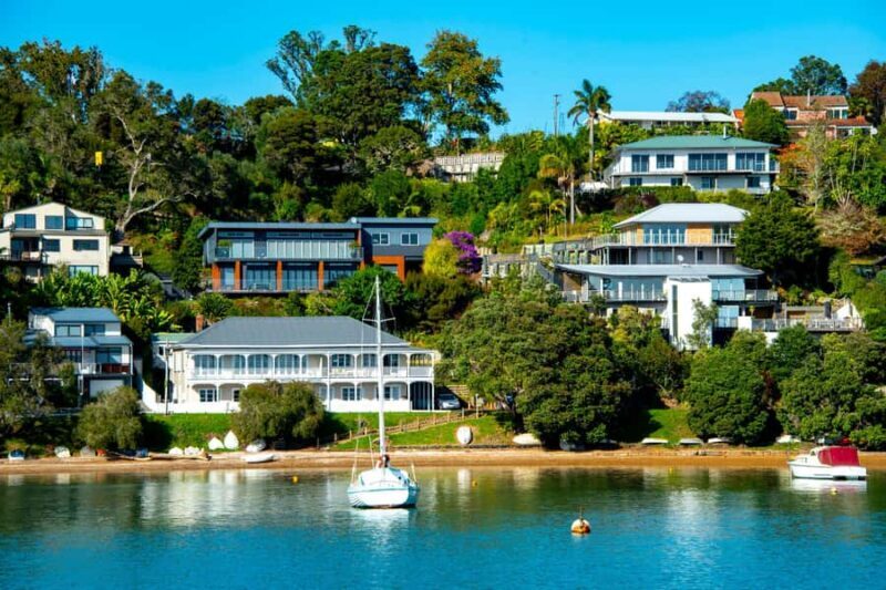 Bay of Islands: 1 Hour Scenic Bay of Islands Tour - The Itinerary in Detail