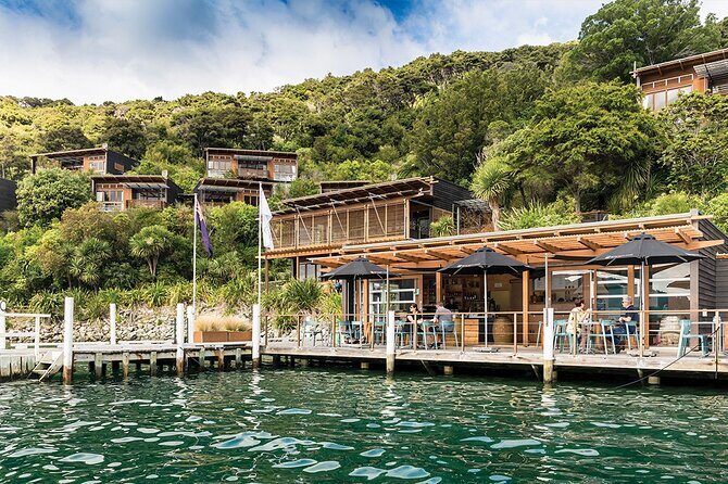 Bay of Many Coves, Marlborough Sounds- Heli-lunch from Wellington - Key Points