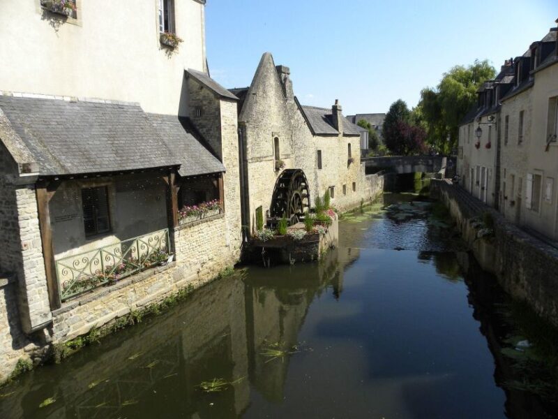 Bayeux: Private Guided Walking Tour - Key Points