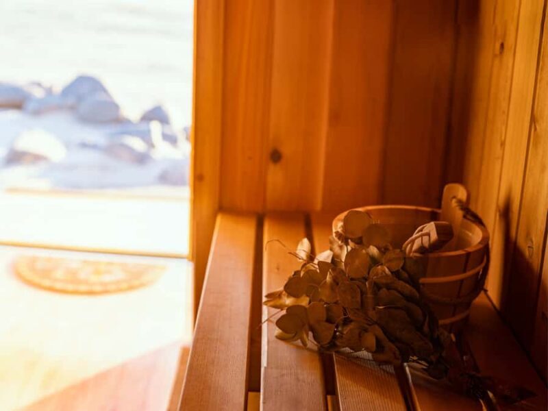 Beach Sauna Experience, Aromatherapy & Cold Plunge - Key Points
