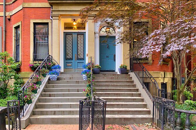 Beacon Hill + Back Bay History + Photo Walking Tour(SMALL Group) - Key Points