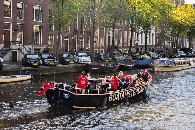 Beautiful (Open Boat) Canal Cruise in Amsterdam Open Bar included - An In-Depth Look at the Tour Experience