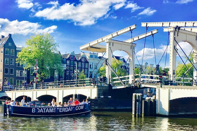 Beautiful (Open Boat) Canal Cruise in Amsterdam Open Bar included - The Sum Up: Is It Worth It?
