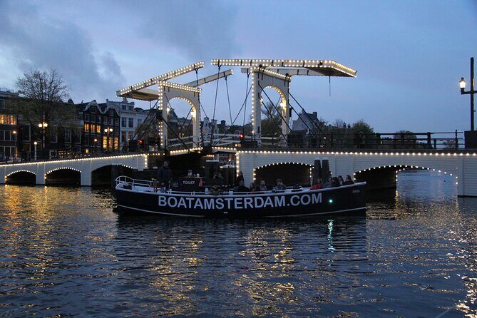 Beautiful (Open Boat) Canal Cruise in Amsterdam Open Bar included - FAQ