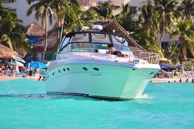 Beautiful Yacht SeaRay 48ft / 15PAX 25P16 - Detailed Breakdown of the Tour Experience