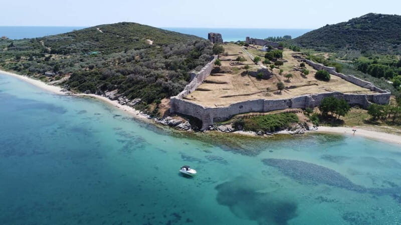 Become the Captain and Learn to Drive a Boat 4 hours - Key Points