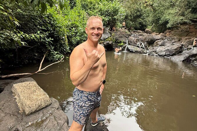 Beginner Forest Hike to a Refreshing Hawaiian Stream - Who Should Consider This Experience?