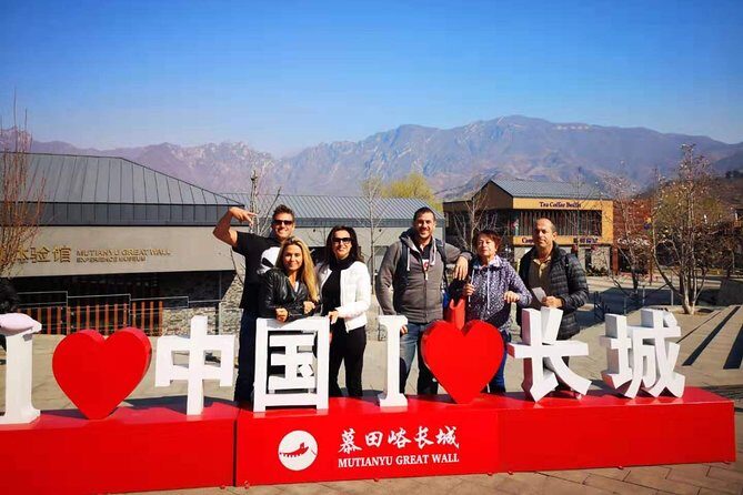 Beijing Layover Tour to Mutianyu Great Wall and Ming Tomb - What Travelers Say About This Tour