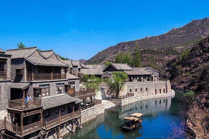 Beijing Mutianyu Great Wall Tour with Night View of Simatai and Gubei Water Town - FAQ