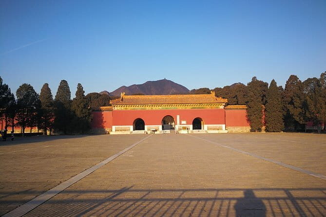 Beijing Private Day Tour: Badaling Great Wall and Dingling Tomb (Non-shopping) - Practical Details and Value