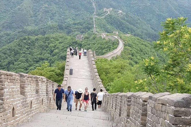 Beijing Private Layover Tour: Mutianyu Great Wall and Ming Tombs - An In-Depth Look at the Tour Experience