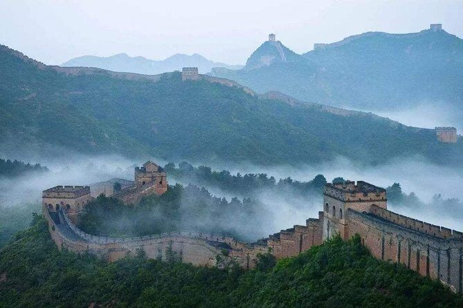 Beijing Private Tour to Jinshanling Great Wall with Authentic Chinese Lunch - Key Points