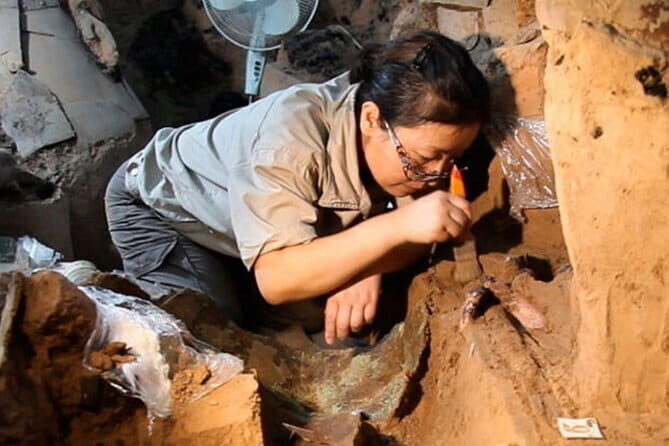 Beijing to Xi'an Terracotta Warriors by Bullet train - Who Should Consider This Tour?