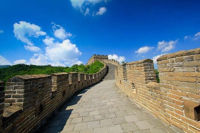 Beijing Tour: Cable car up & Toboggan down in Mutianyu Great Wall, 798 Art Zone - Why Choose This Tour?