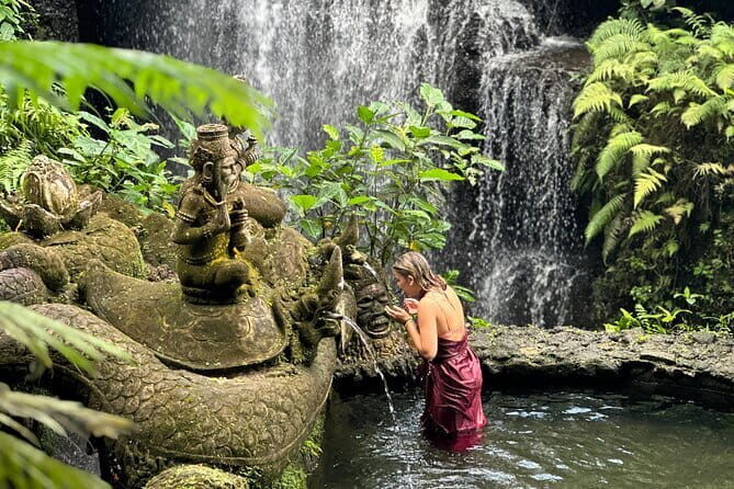 Beji Griya Waterfall Bali Spritual Holy Bath Experience - An Introduction to the Beji Griya Waterfall Holy Bath Experience