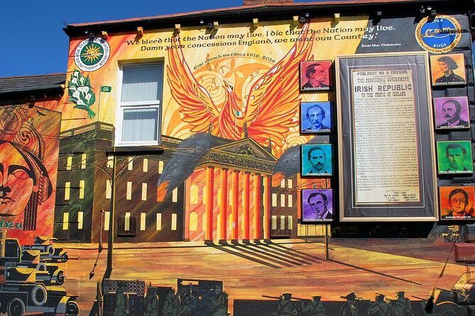 Belfast Black Taxi Tour of Murals and Peace Walls 2 hours - The Highlights and How They Enrich Your Understanding