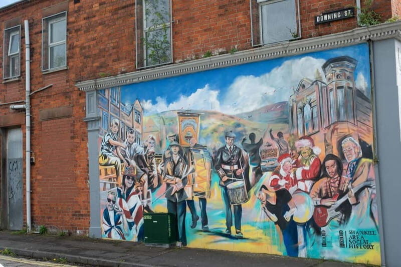 Belfast Day Tour with Peace walls, Titanic & Irish whiskey - An Overview of the Belfast Day Tour Experience