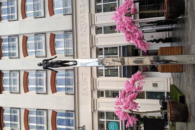 Belfast Eclectic Walking City Center Experience, The Marti Way - FAQs