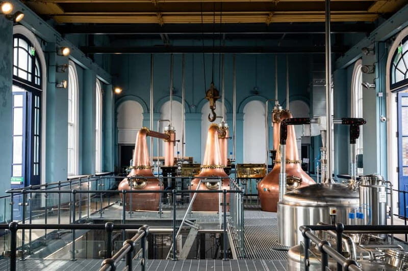 Belfast Giant's Causeway and Titanic Distillery Whiskey Tour - Who Would Enjoy This Tour Most?