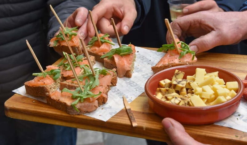 Belfast: Guided Food Walking Tour with Street Art and Pubs - Who Should Consider This Tour?