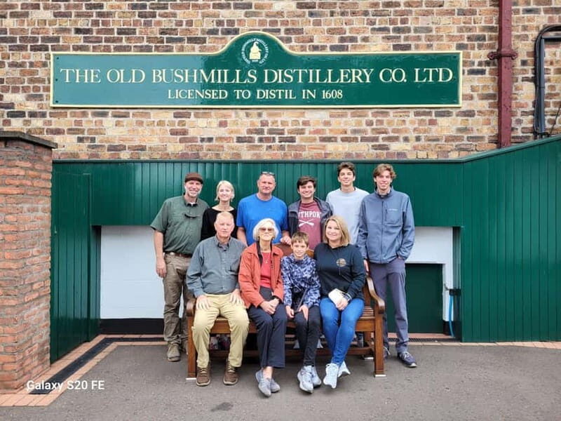 Belfast; High lights Giants Causeway private tours - An In-Depth Look at the Tour Experience