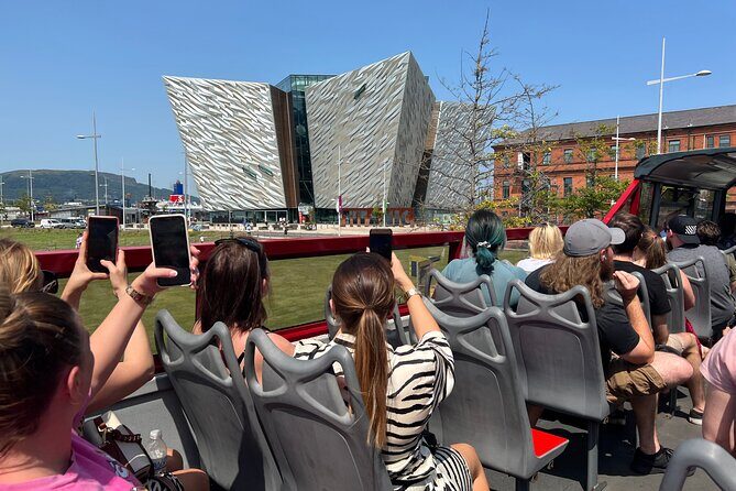 Belfast Hop-on Hop-off Tours - An In-depth Look at the Tour Experience