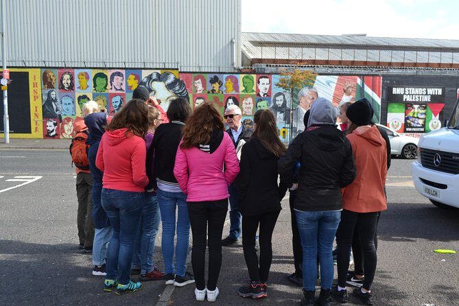 Belfast iconic mural taxi tour private 2hr adventure - Who Will Love This Tour?
