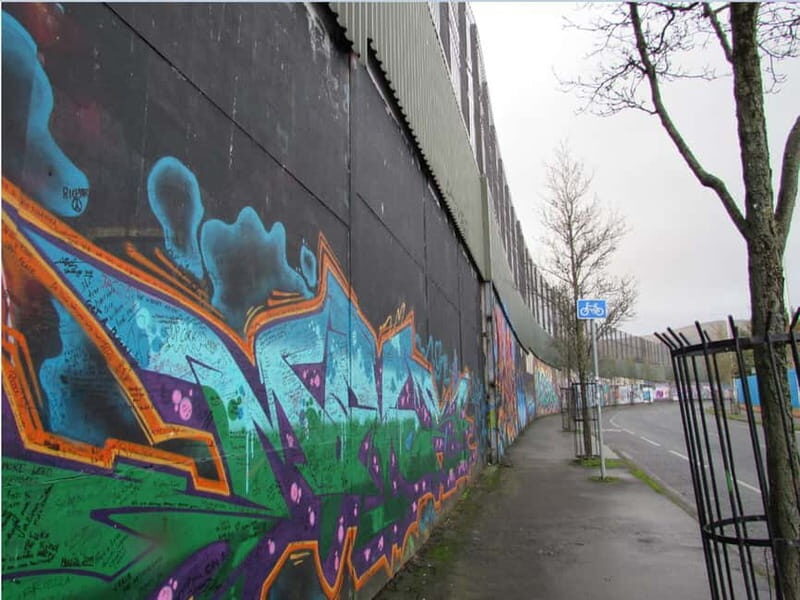 Belfast: Murals Taxi Tour - The Value of This Experience